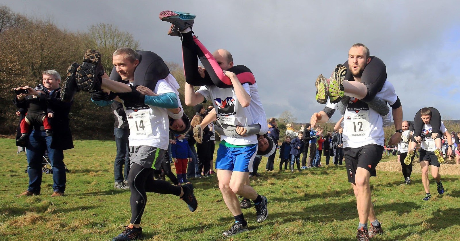 Wife Carrying - Fast&Up