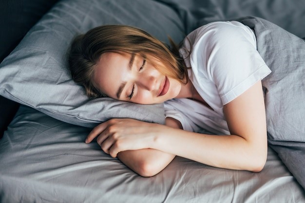 Unlock Better Sleep with Nutrition: Tips for a Restful Night